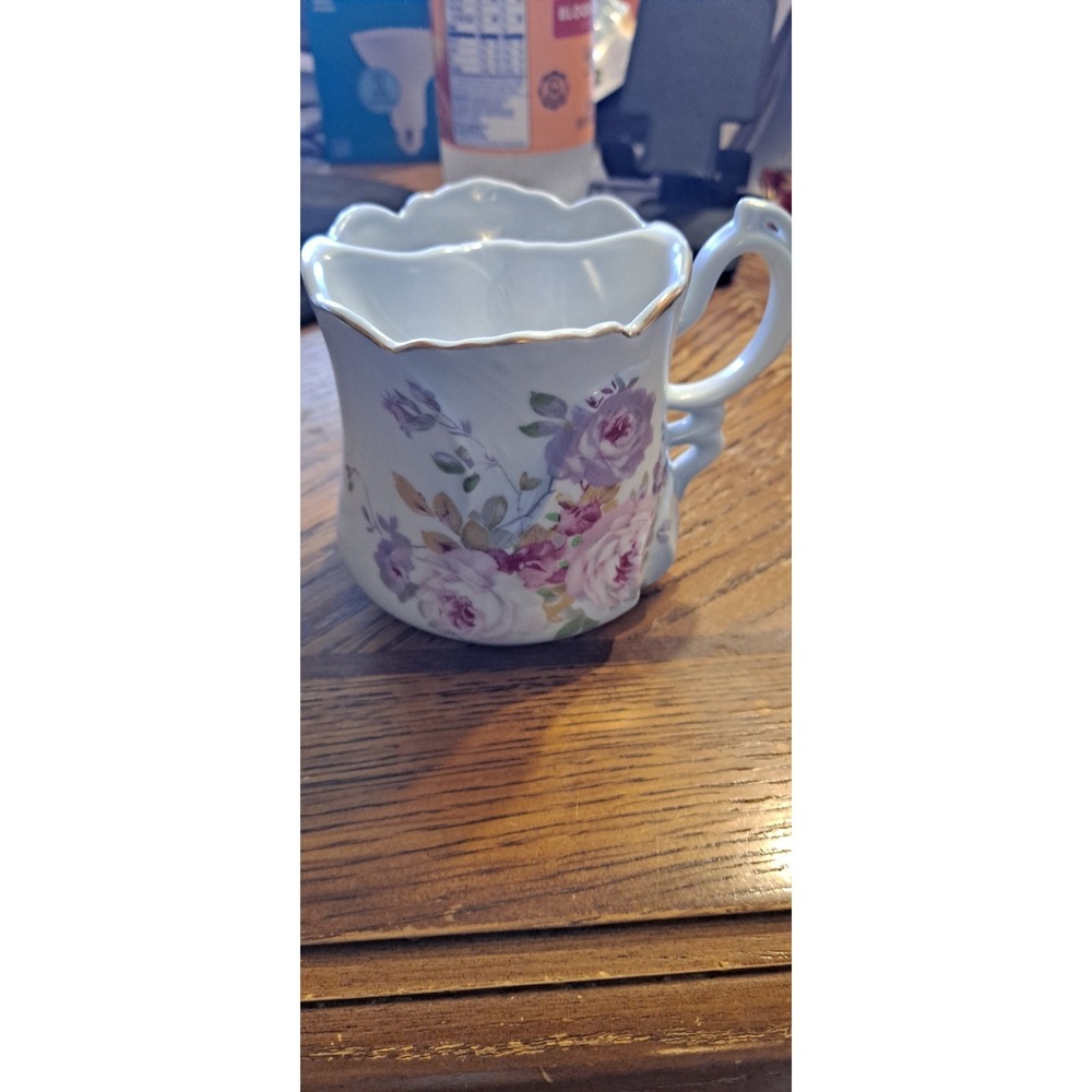 NIPPON PORCELAIN HANDLED MUSTACHE CUP MUG HAND PAINTEDâ VINTAGE GOLD ACCENTS